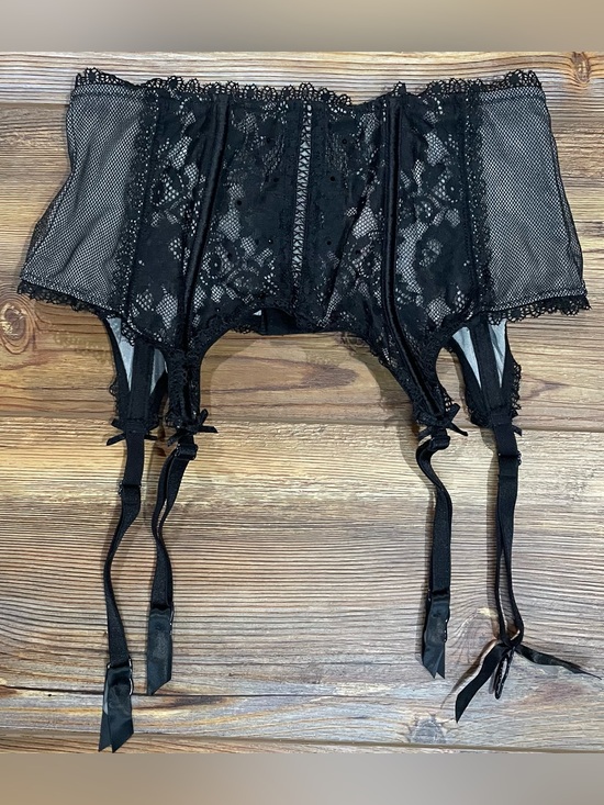 Victoria's Secret Other - NEW Victoria's Secret Very Sexy Garter Belt Black Mesh & Lace Size XS/S